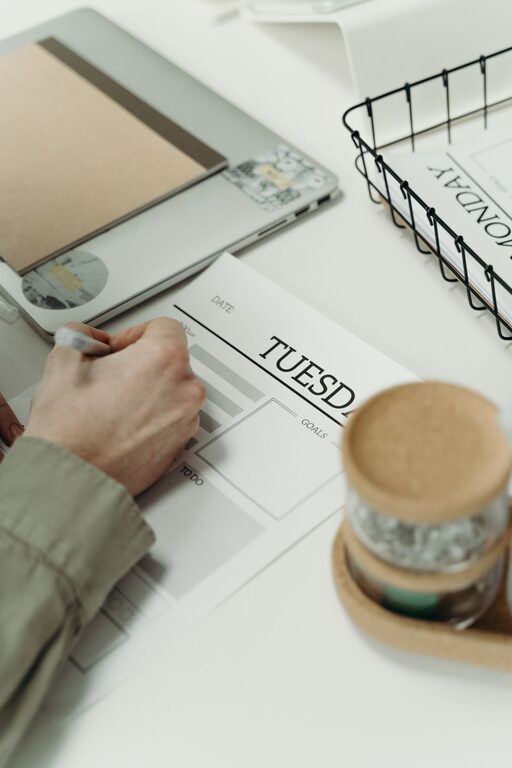 How to Design an Effective Weekly Reset Routine for a Fresh Start